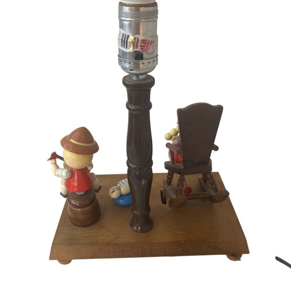 Vintage Nursery Plastics Wooden Figurine Table Lamp Kids Cat Musical Animated - Picture 9 of 11